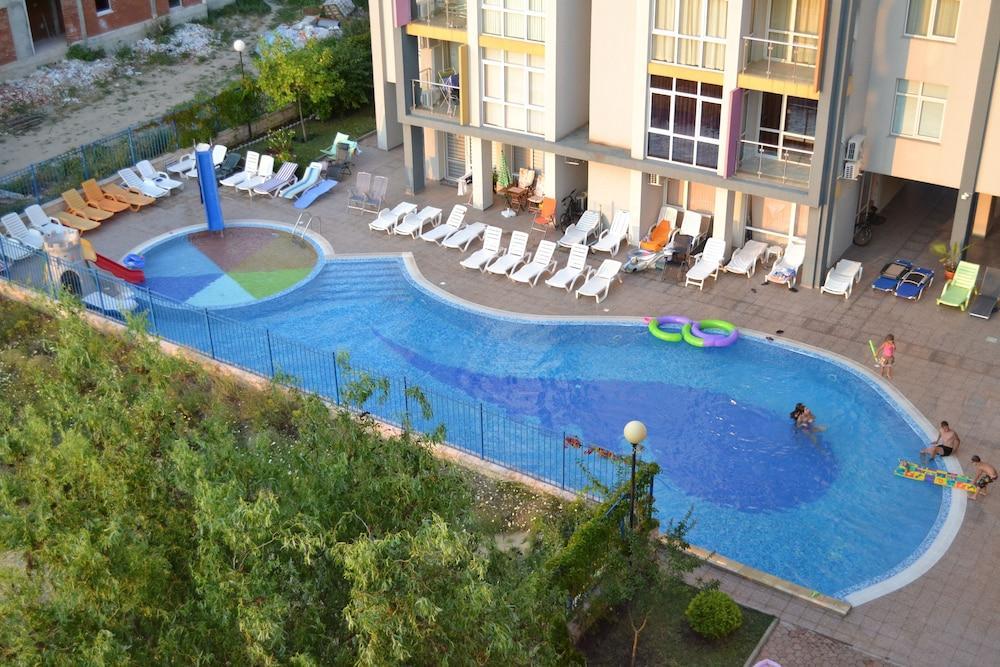 Sun City Hotel Sunny Beach Exterior foto